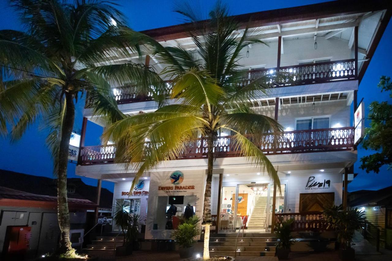 Divers Paradise Boutique Hotel ボカス・タウン エクステリア 写真