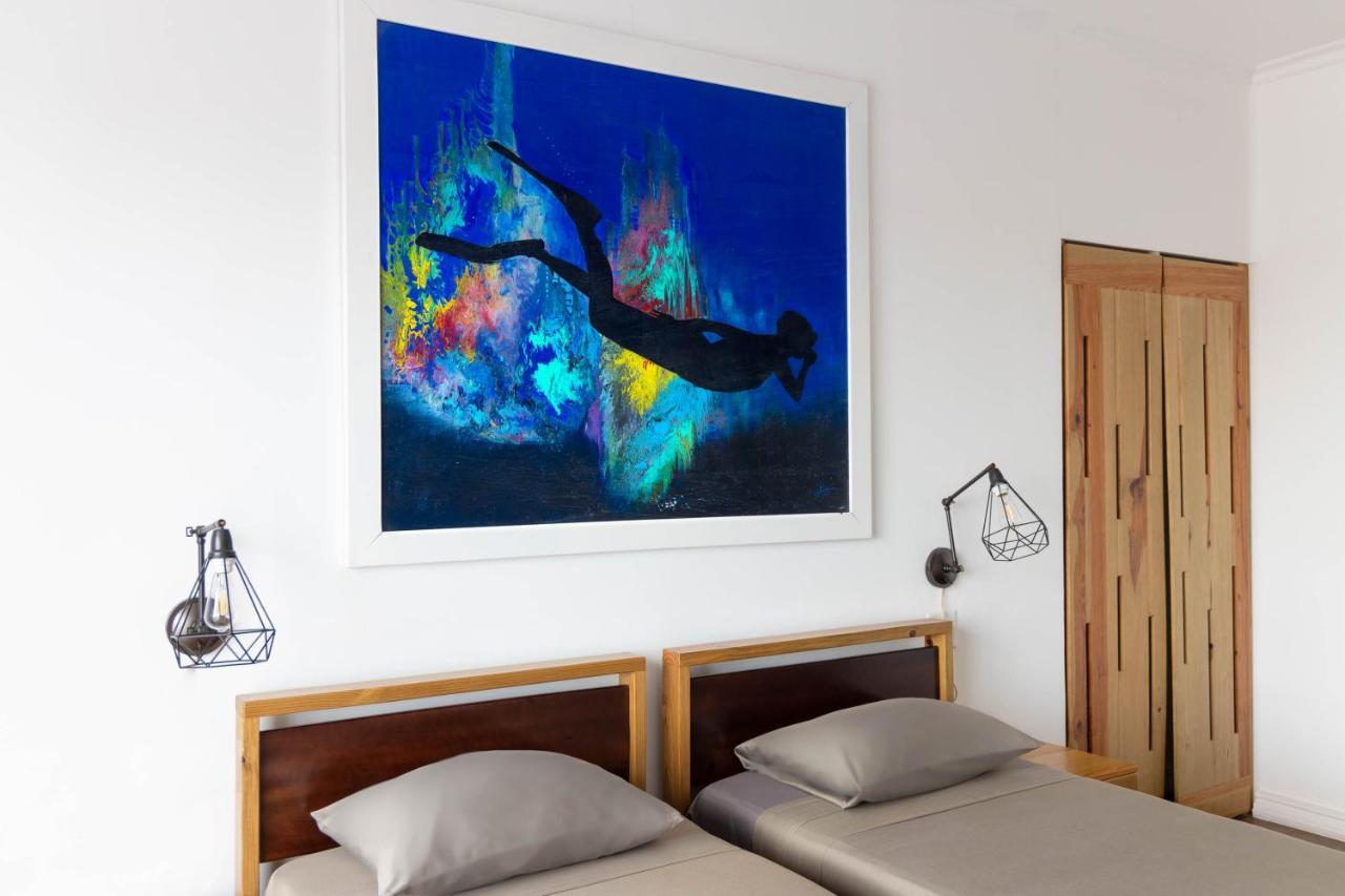 Divers Paradise Boutique Hotel ボカス・タウン エクステリア 写真